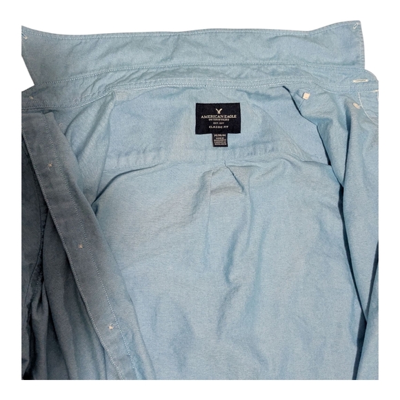 American Eagle Light Blue Button-Up Shirt. Size M. - Picture 3 of 5